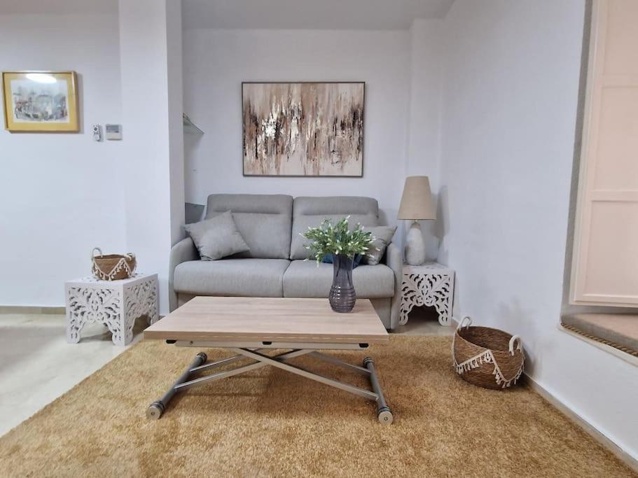 Apartamento Precioso En Santa Cruz Lirio Bajo Sevilla Exterior foto