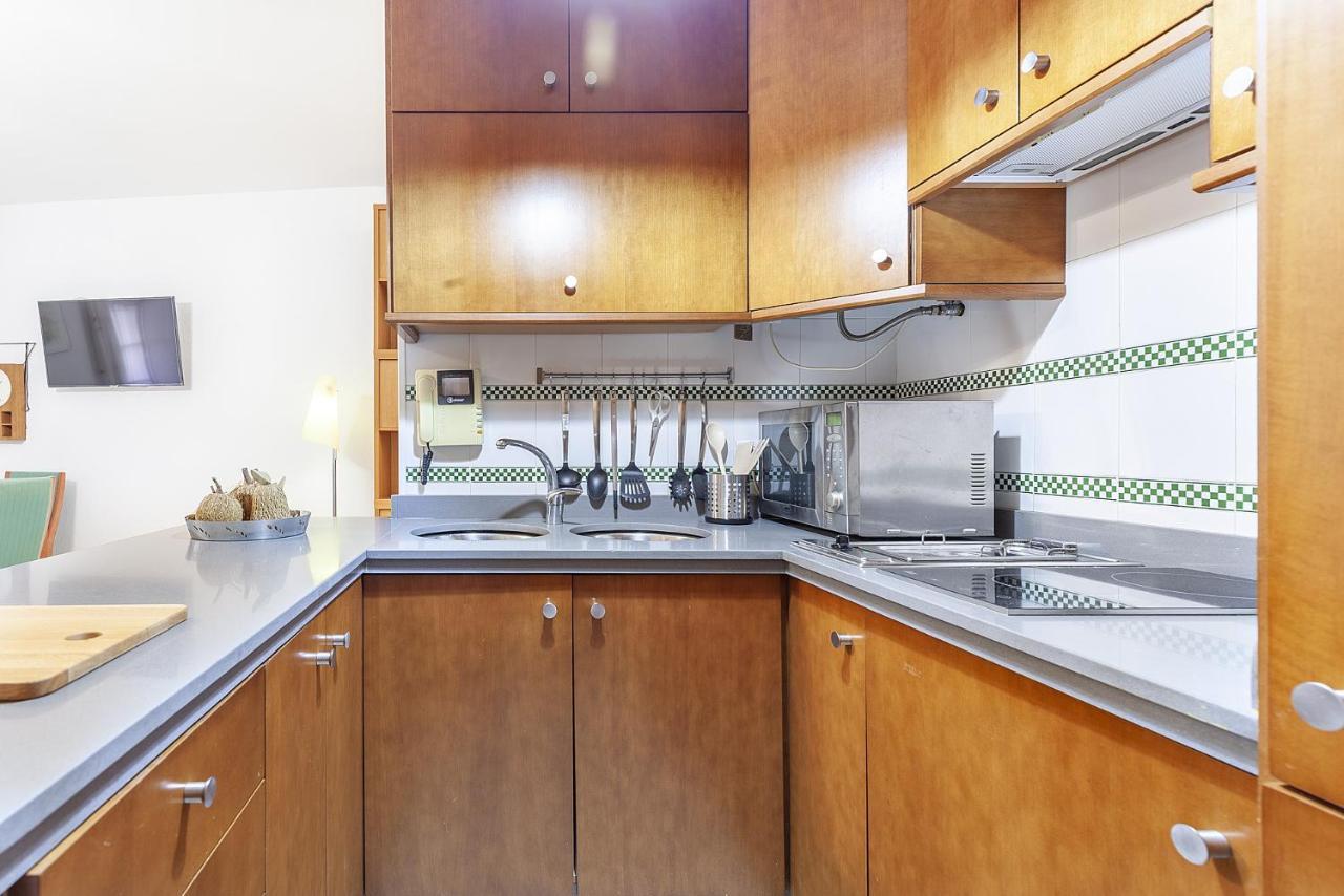 Apartamento Precioso En Santa Cruz Lirio Bajo Sevilla Exterior foto